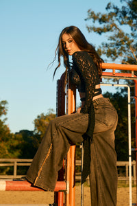 Calça Jeans Alfinetes Marrom