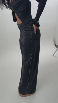 Stories de Calça Jeans Metal Black