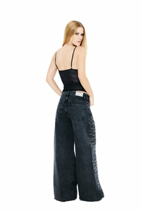 Blusa Tule Bordada Preto