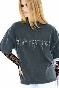 Camiseta Not My First Rodeo