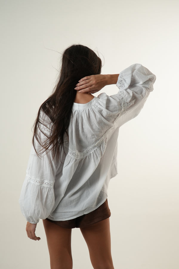 Blusa Bata Viscose Renda