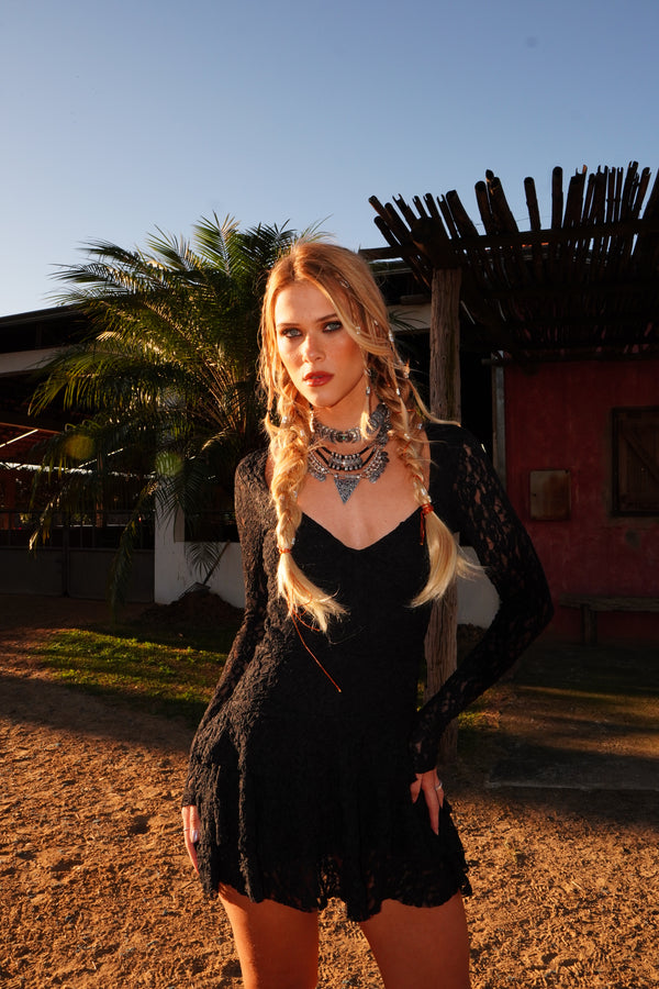 Vestido Babados Renda