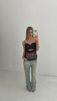 Stories de Calça Jeans Cintura Baixa Destroyed Strass