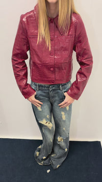 Stories de Calça Jeans Flare Dirty